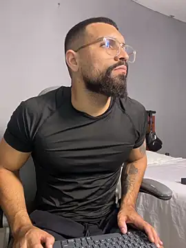 vincentjaxon online show from March 23, 2026, 9:08 pm