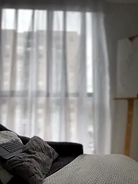 Sofi Leal online show from April 7, 2026, 2:17 pm