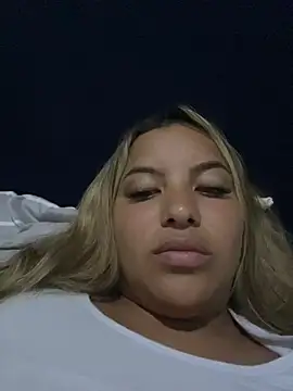 OliviaSweett online show from March 16, 2026, 11:42 pm