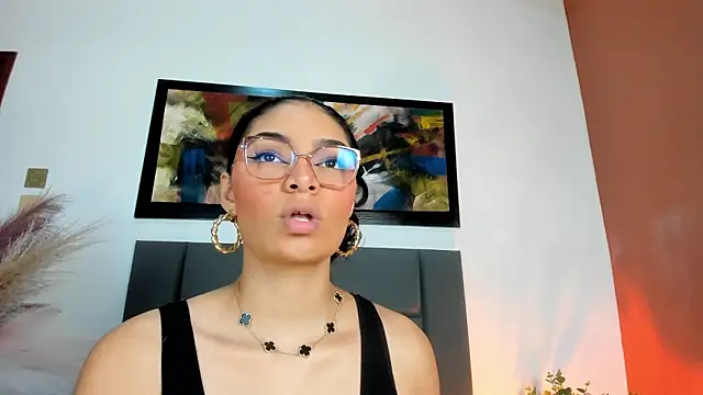 LunaAspen  online show from March 12, 2026, 6:14 pm