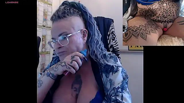 DarkDomina online show from February 11, 2026, 12:10 pm