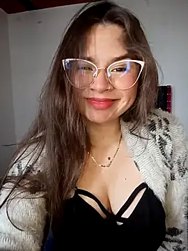 Isa Acosta online show from September 17, 2025, 7:37 pm