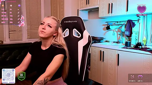 space danger online show from October 8, 2025, 7:22 pm