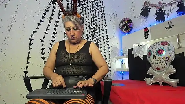 JaddeWalker online show from October 31, 2025, 11:44 am