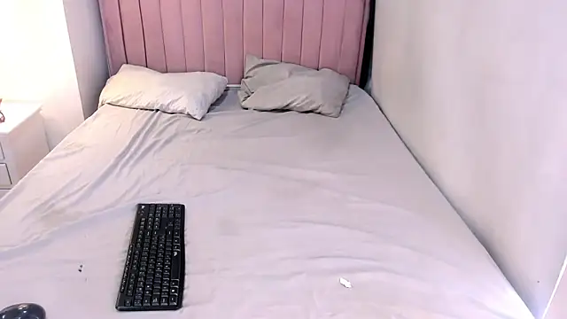 CandySays online show from November 19, 2025, 11:54 am