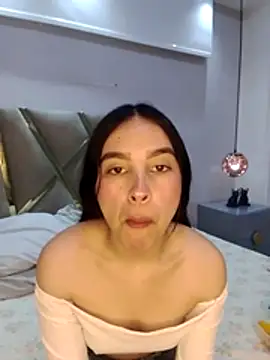 CandySays online show from November 23, 2025, 11:43 am