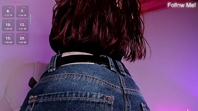 Ellie lowell online show from March 23, 2026, 3:10 am