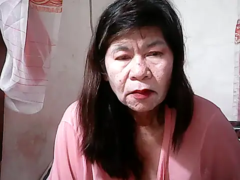 Hottestsexxy Elynnn online show from March 8, 2026, 5:50 pm