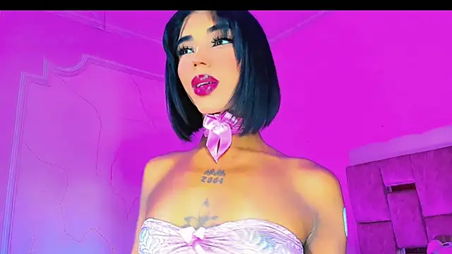 LADY-HOT-SEXY- online show from September 25, 2025, 8:23 pm