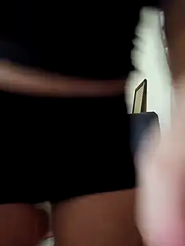 Theredcorazon online show from November 6, 2025, 4:24 am