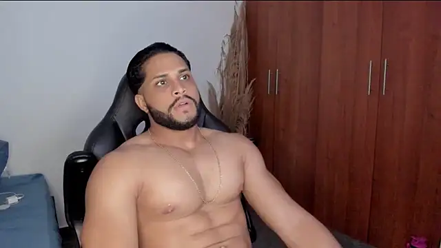 Pier Simons online show from April 7, 2026, 10:48 am