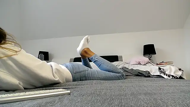 ArabianMalikah online show from October 23, 2025, 7:51 am