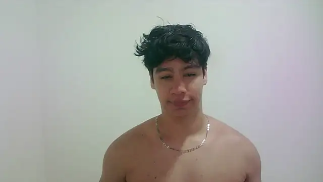 Snapshot of zeus_181 chatting on May 23, 2026, 9:13 am zeus 181 online show from May 23, 2026, 9:13 am