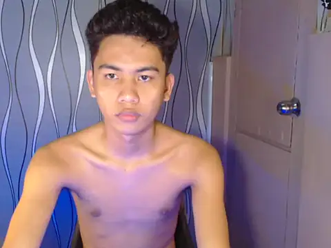 Demure Asian143 online show from September 14, 2025, 9:41 am