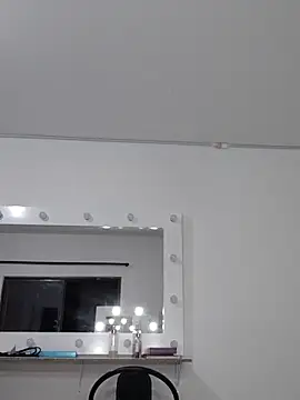 Merybeks online show from December 16, 2025, 10:31 am