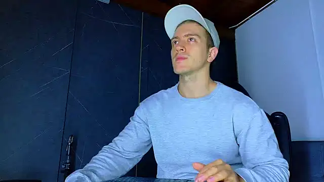 ALANNFERRER online show from February 23, 2026, 10:12 am