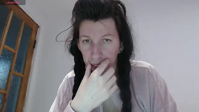 RosieHayes online show from March 24, 2026, 11:15 am