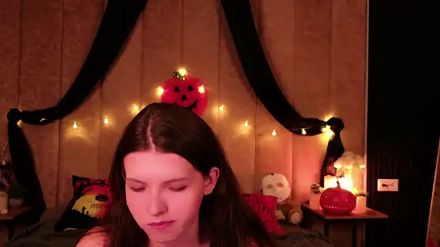 Gaby Essen online show from October 24, 2025, 8:27 pm