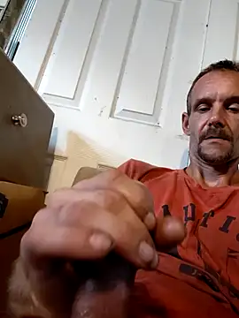 Hungwell1515 online show from September 10, 2025, 12:05 pm