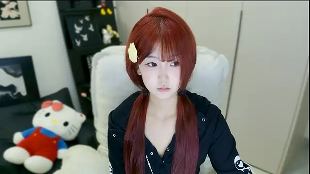 Snapshot of wanzi-1229 chatting on September 17, 2025, 7:43 am wanzi-1229 online show from September 17, 2025, 7:43 am