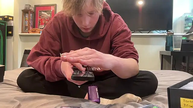 Novvikk88 online show from March 25, 2026, 8:15 pm