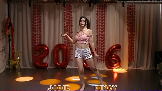 yznt-dudu online show from March 18, 2026, 2:37 am