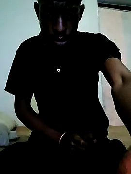 Snapshot of Fizozoo chatting on September 26, 2025, 5:39 pm Fizozoo online show from September 26, 2025, 5:39 pm