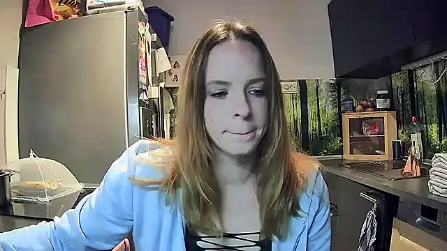 SexyMilf 37 online show from September 30, 2025, 8:14 pm