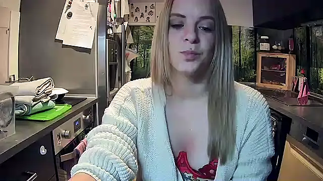 SexyMilf 37 online show from November 17, 2025, 9:20 pm