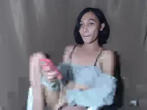 Urfucking khloe1 online show from September 24, 2025, 12:30 pm