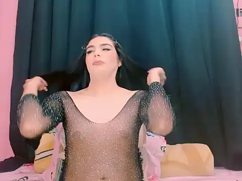  crystal23  online show from November 15, 2025, 3:59 am