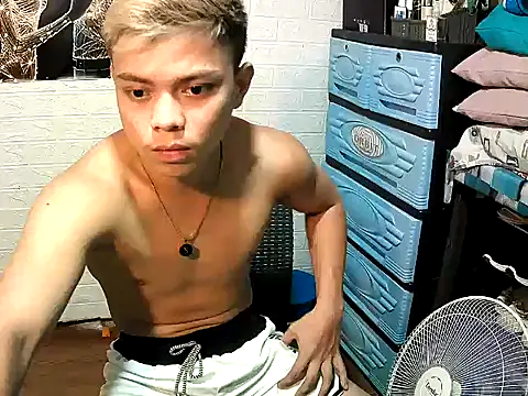 Pinoy slutcummer69 online show from November 12, 2025, 11:32 am