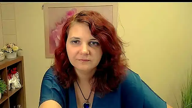 Snapshot of TwoBigSuns chatting on September 16, 2025, 7:20 am TwoBigSuns online show from September 16, 2025, 7:20 am