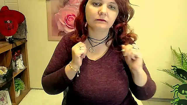 Snapshot of TwoBigSuns chatting on October 15, 2025, 7:19 am TwoBigSuns online show from October 15, 2025, 7:19 am