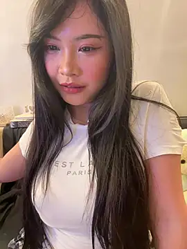 Snapshot of jinawaves chatting on January 10, 2026, 7:21 am jinawaves online show from January 10, 2026, 7:21 am