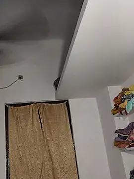 Snapshot of telugu_Geetha30 chatting on September 19, 2025, 4:14 am telugu Geetha30 online show from September 19, 2025, 4:14 am