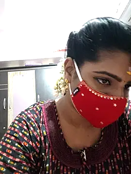 Snapshot of Tamil-Meenu12 chatting on October 24, 2025, 6:43 am Tamil-Meenu12 online show from October 24, 2025, 6:43 am