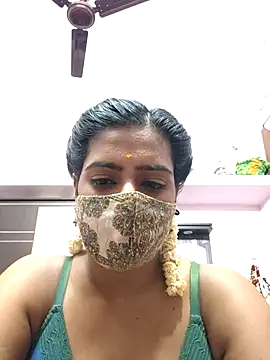 Snapshot of Tamil-Meenu12 chatting on November 2, 2025, 9:33 am Tamil-Meenu12 online show from November 2, 2025, 9:33 am