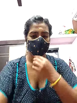 Snapshot of Tamil-Meenu12 chatting on November 20, 2025, 6:57 am Tamil-Meenu12 online show from November 20, 2025, 6:57 am