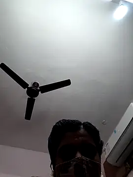 Snapshot of Tamil-Meenu12 chatting on November 26, 2025, 6:14 am Tamil-Meenu12 online show from November 26, 2025, 6:14 am