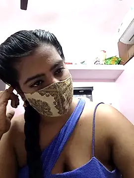 Snapshot of Tamil-Meenu12 chatting on December 18, 2025, 5:24 am Tamil-Meenu12 online show from December 18, 2025, 5:24 am