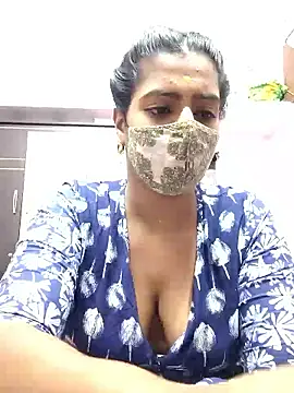 Snapshot of Tamil-Meenu12 chatting on January 8, 2026, 9:44 am Tamil-Meenu12 online show from January 8, 2026, 9:44 am