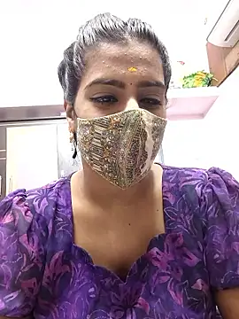 Snapshot of Tamil-Meenu12 chatting on January 14, 2026, 8:20 am Tamil-Meenu12 online show from January 14, 2026, 8:20 am