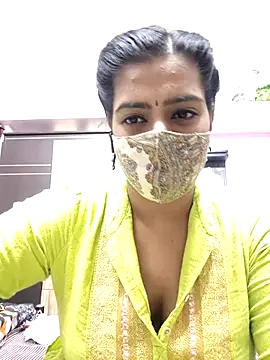 Snapshot of Tamil-Meenu12 chatting on February 18, 2026, 6:53 am Tamil-Meenu12 online show from February 18, 2026, 6:53 am