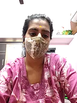 Tamil-Meenu12 online show from March 18, 2026, 6:49 am