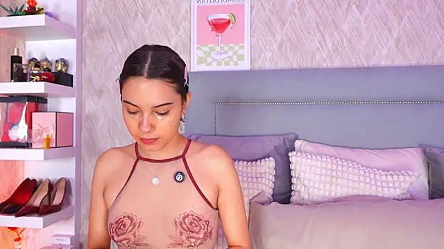 Snapshot of Sofy_Bradd chatting on February 28, 2026, 7:53 am Sofy Bradd online show from February 28, 2026, 7:53 am