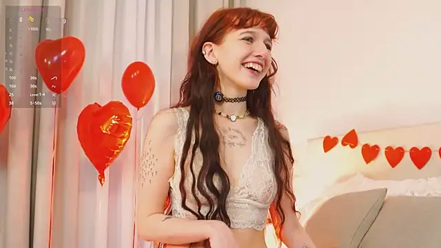 LeelooYolo online show from February 10, 2026, 3:49 pm