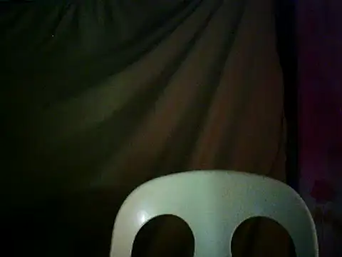 yuana25 online show from March 19, 2026, 9:57 am