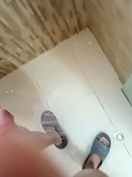 richwetdick online show from April 10, 2026, 4:01 pm