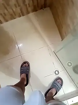 richwetdick online show from April 11, 2026, 3:38 pm